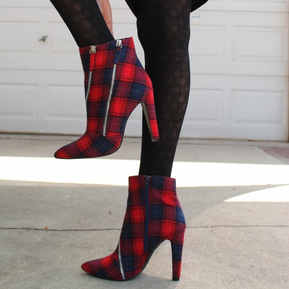 🆕️//The Harley// Red Plaid double zipper Boots - Picture 2 of 7